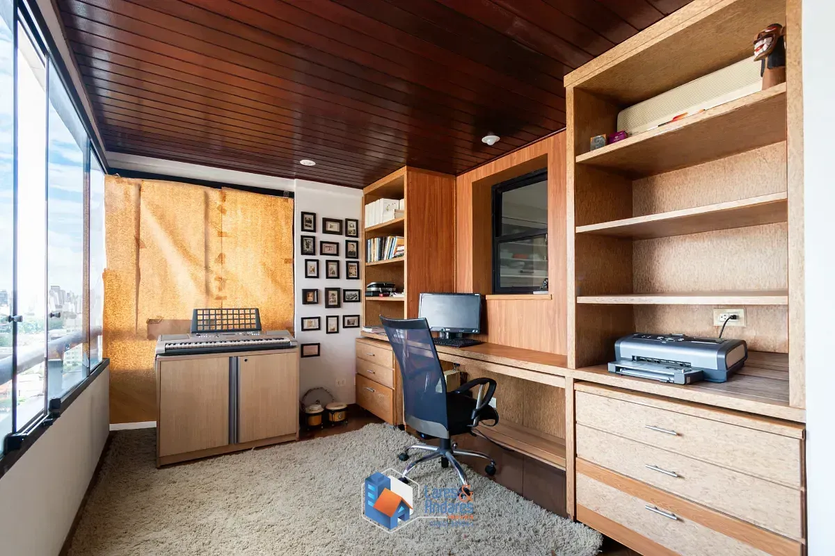 Imagem Cobertura para venda em Moema com 4 quartos, sendo 2 suítes, 455m²