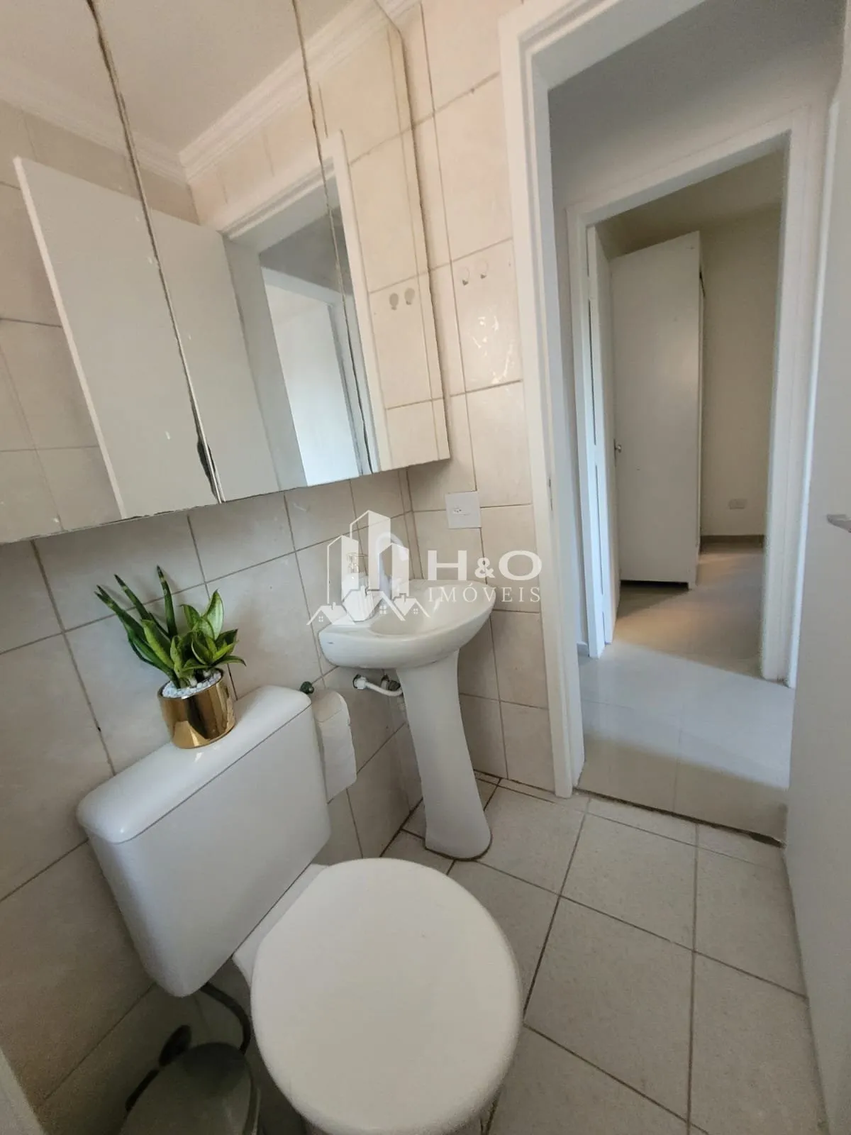 Imagem Vende-se Apartamento na Vila Carmosina/SP - Conjunto Residencial Salvador Astone