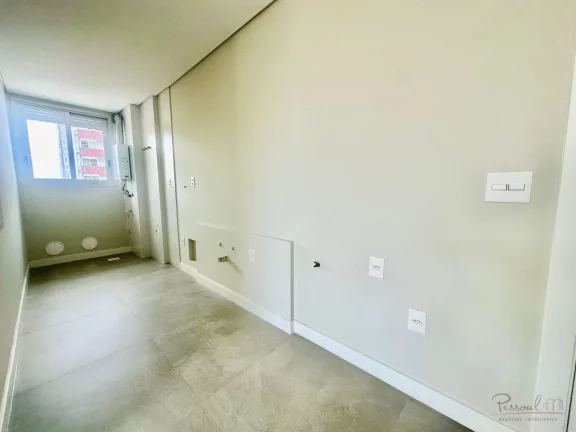 Imagem Ótimo apartamento, arejado e em andar alto, com vista livre, apartamento com 43m² de área privati...