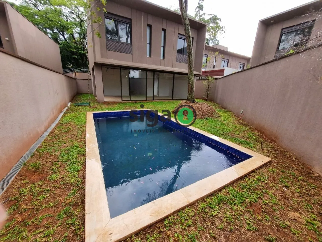 Imagem Casa a Venda na CIDADE JARDIM com 4 quartos /4 suítes