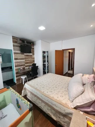 Imagem Casa para Venda em Contagem / MG no bairro Cabral