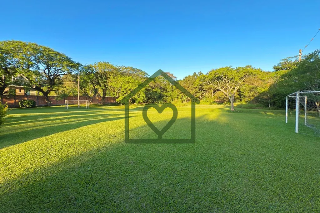 Imagem casa em condomínio, projetada para oferecer conforto, praticidade e ambientes acolhedores para toda...