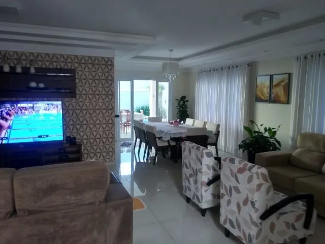 Imagem Casa à venda 4 Quartos, 3 Suites, 4 Vagas, 250M², Piracangaguá, Taubaté - SP | Condominio Jardim Oásis