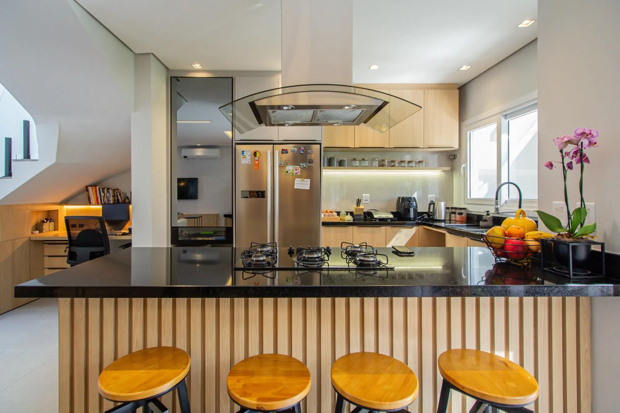 Imagem Casa em condominio, com espaçp e segurança para sua familia!