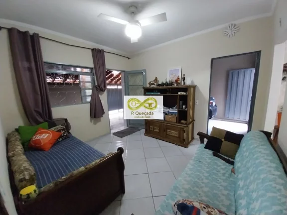 Imagem Casa disponível para venda, com 03 quartos e 02 banheiros!