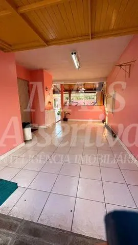 Imagem Ótima casa a venda localizada no bairro Centro em Campo Bom/RS - 3 Dormitórios