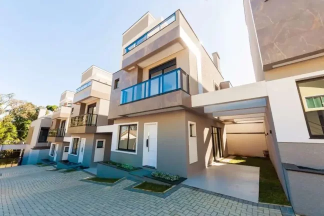 Foto do imóvel Sobrados Triplex com 3 quartos Pronto para Morar nas Merces