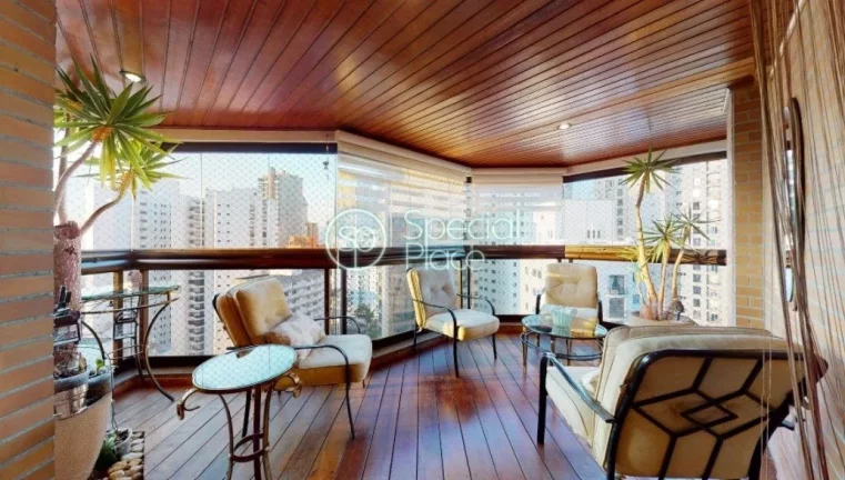 Imagem Linda cobertura duplex com 410m2. No primeiro piso, 2 belas suítes, escritório com banheiro, jardi...