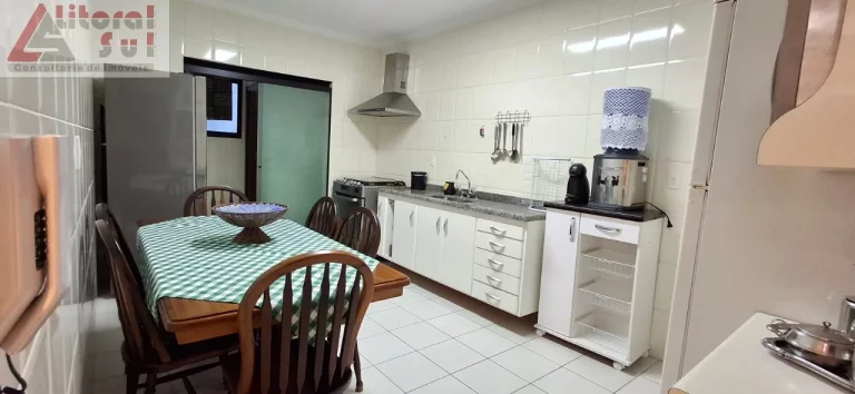 Imagem Apartamento à venda em Praia Grande-SP, Tupi: 3 quartos, 1 suíte, 1 sala, 3 banheiros, 2 vagas, 130m². Confira já!