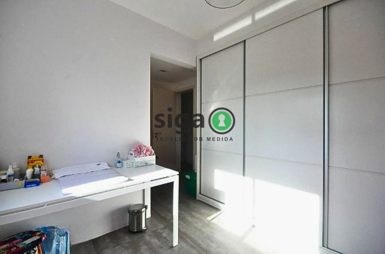 Imagem Apartamento à venda com 3 quartos, 168m2, e 3 vagas na Vila Andrade