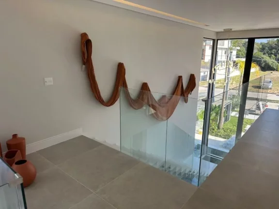 Imagem EXCELENTE CASA EM BERTIOGA!!! 6 SUÍTES E 4 VAGAS!
