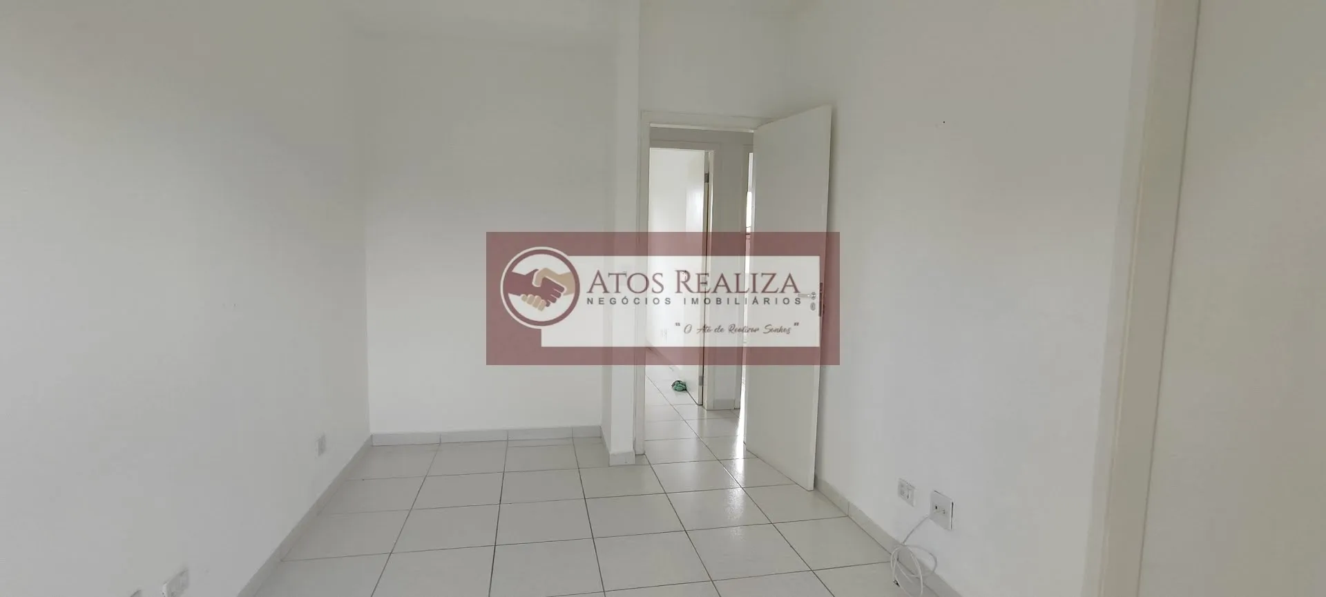 Imagem Sobrado de 3 dormitórios em Rio Bonito, São Paulo - 87m², 1 suíte, 3 banheiros - Venda e locação por R$ 1 milhão