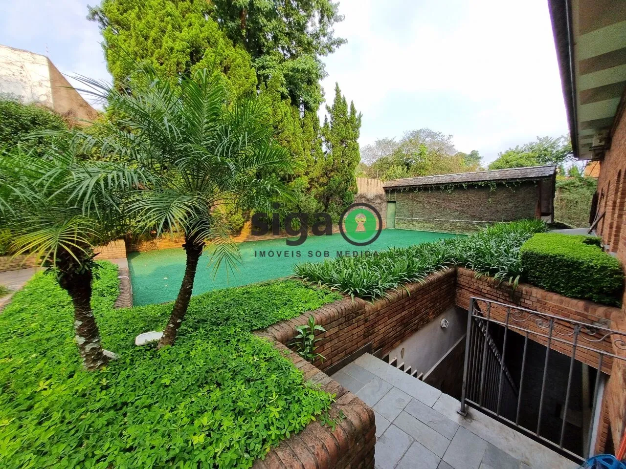 Imagem Casa a Venda em Rua Fechada no Jardim Guedala / Cidade Jardim com 5 quartos