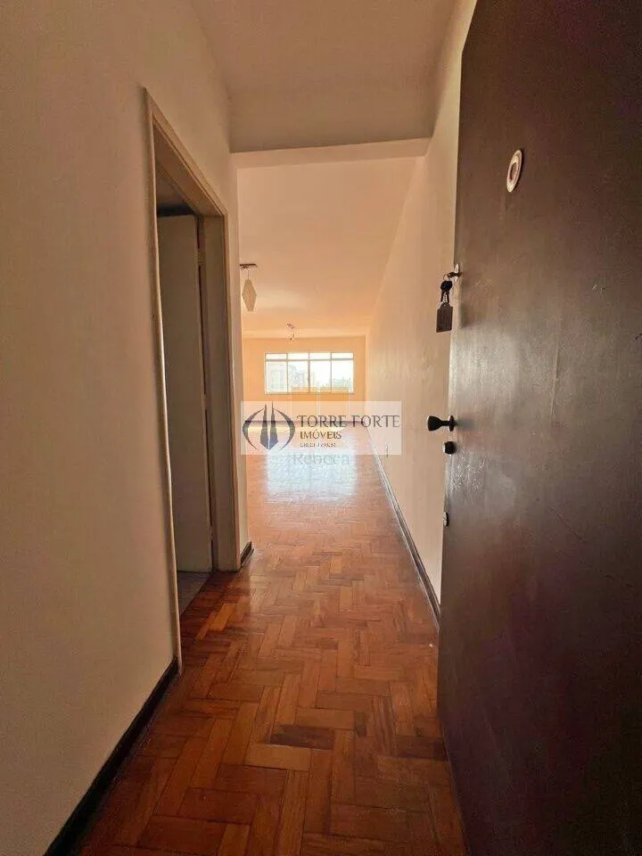 Foto do imóvel Apartamento espaçoso com 137 m², 3 dormitórios, 3 banheiros, no Bom Retiro em Rua Ribeiro de Lima