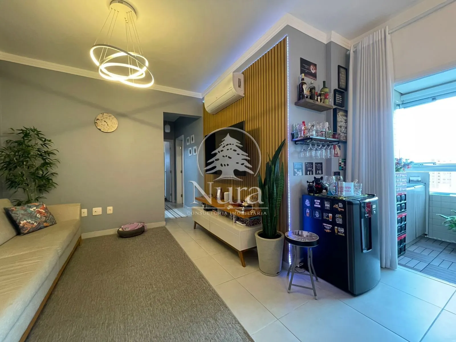 Imagem Apartamento de 2 quartos, 115m² no bairro Itararé, em São Vicente