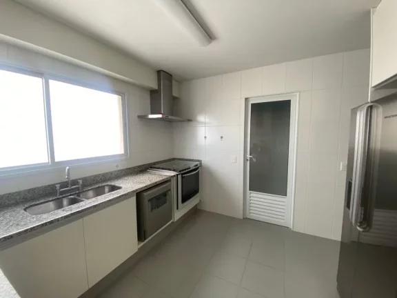 Imagem Apartamento Alto Padrão à Venda em Moema Com 3 Suítes e 3 Vagas