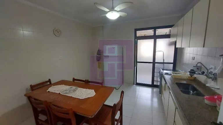 Imagem Apartamentos / Padrão na cidade de Guarujá