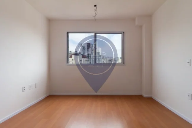Imagem Apartamento à venda na Bela Vista, São Paulo-SP: 1 quarto, 2 salas, 1 banheiro, 67m² de área. Venha conferir!