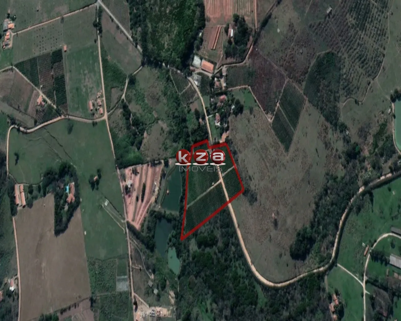 Imagem Sítio à venda em Valinhos-SP, bairro Macuco: 1 quarto, 1 banheiro, 32.000m² de área! Aproveite esta oportunidade!