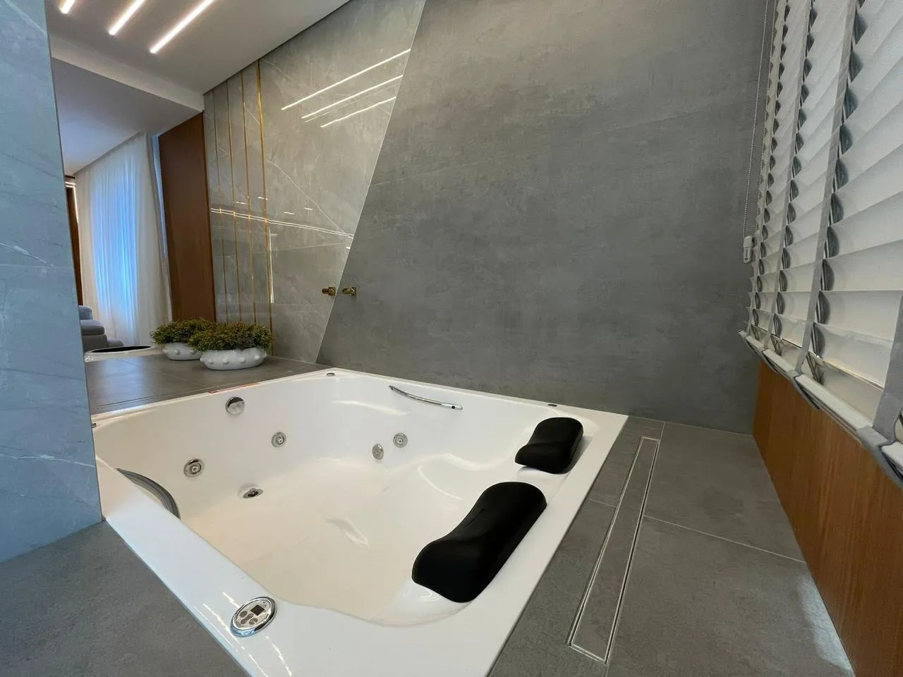 Imagem Apartamento à venda com 220m2 por R$ 4.990.000,00