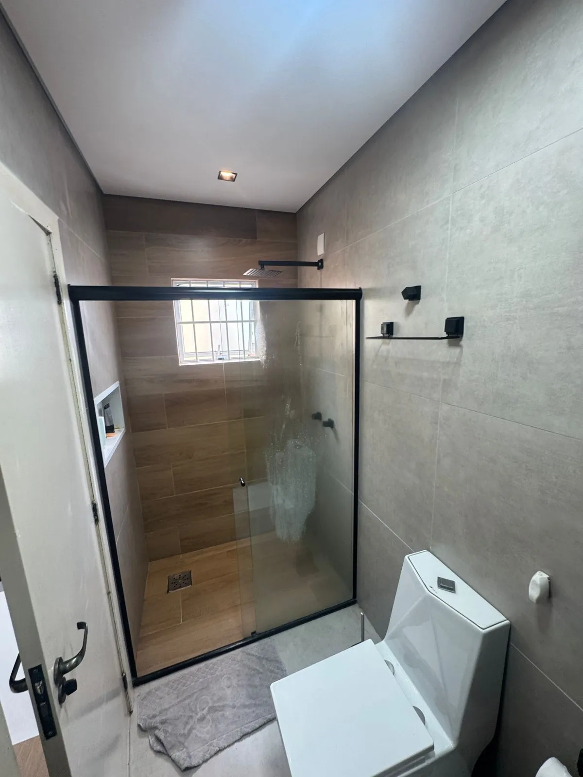 Imagem Casa com piscina no Jardim Itu!