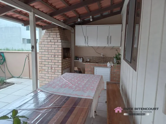Imagem Casa Mista Próxima da Praia- Salinas- Balneário Barra do Sul /SC