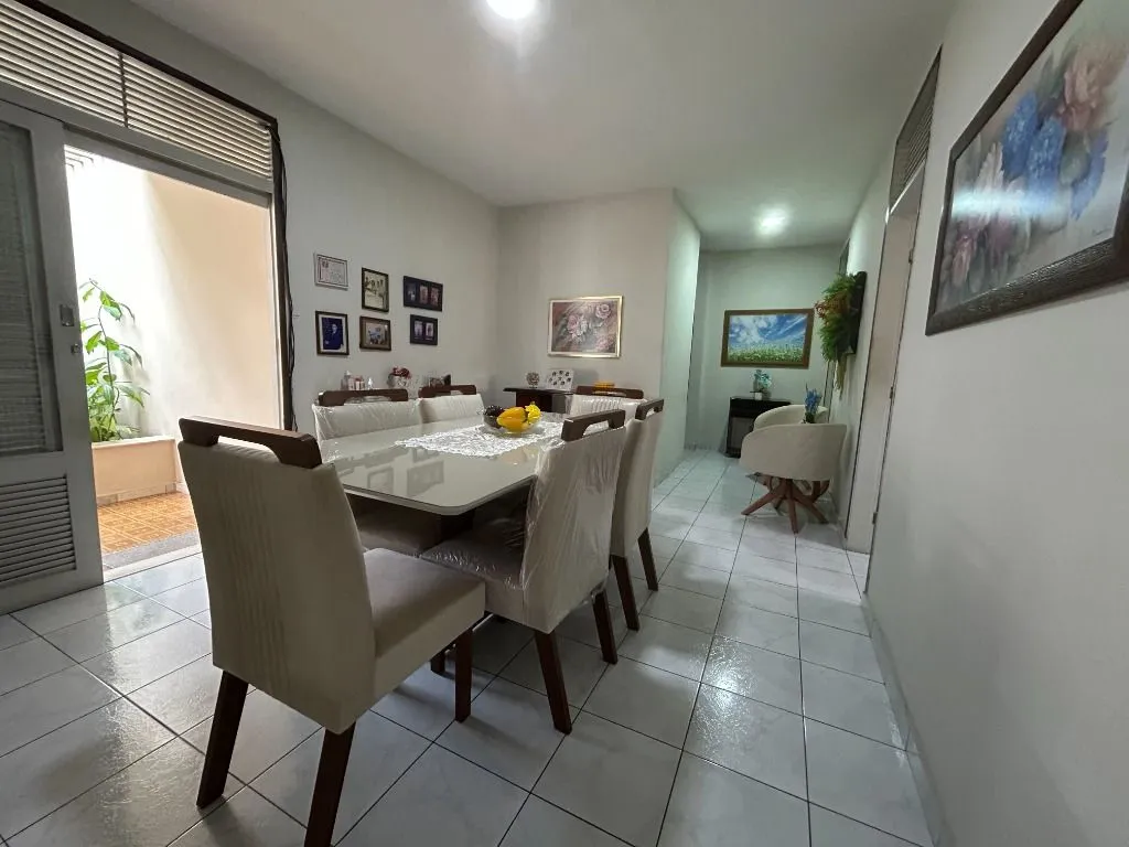 Imagem Casa com 4 dormitórios à venda, 227 m² por R$ 596.996,00 - Lagoa Nova - Natal/RN