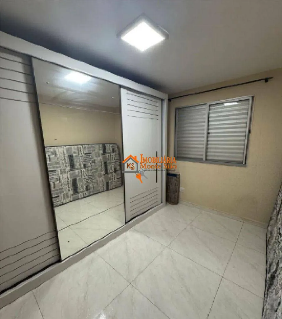 Imagem Apartamento com 2 dormitórios à venda, 42 m² por R$ 270.000,00 - Água Chata - Guarulhos/SP