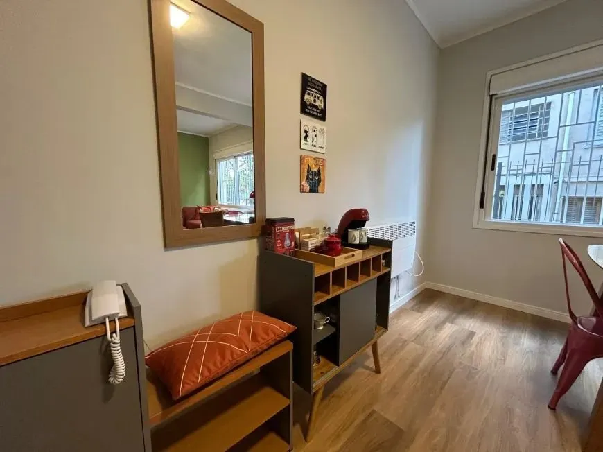 Imagem Apartamento com 83m², localizado no bairro Rio Branco em Porto ALegre/RS.