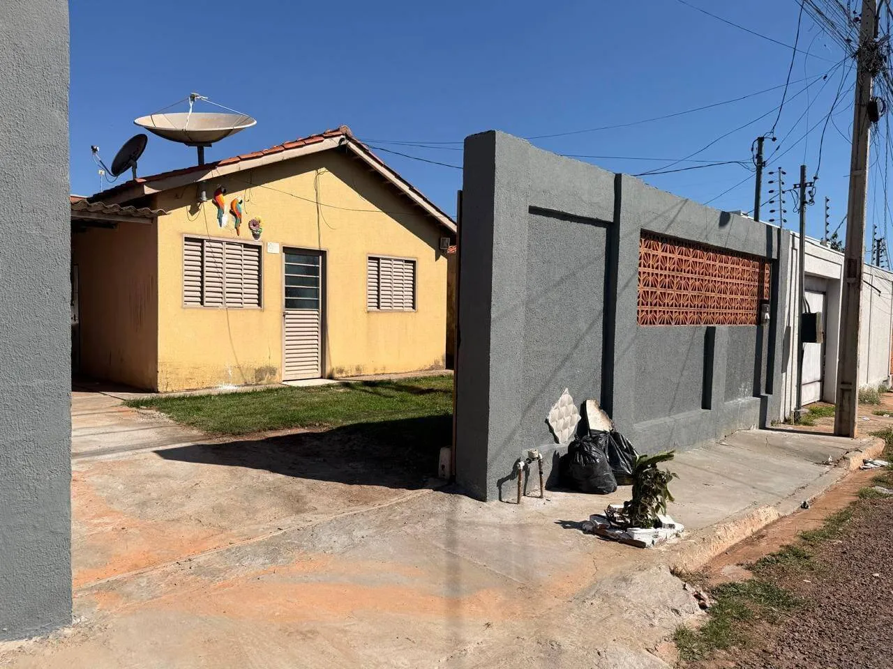 Foto do imóvel Casa 2 quartos bairro Novo mundo várzea grande em Rua Rio Roosevelt