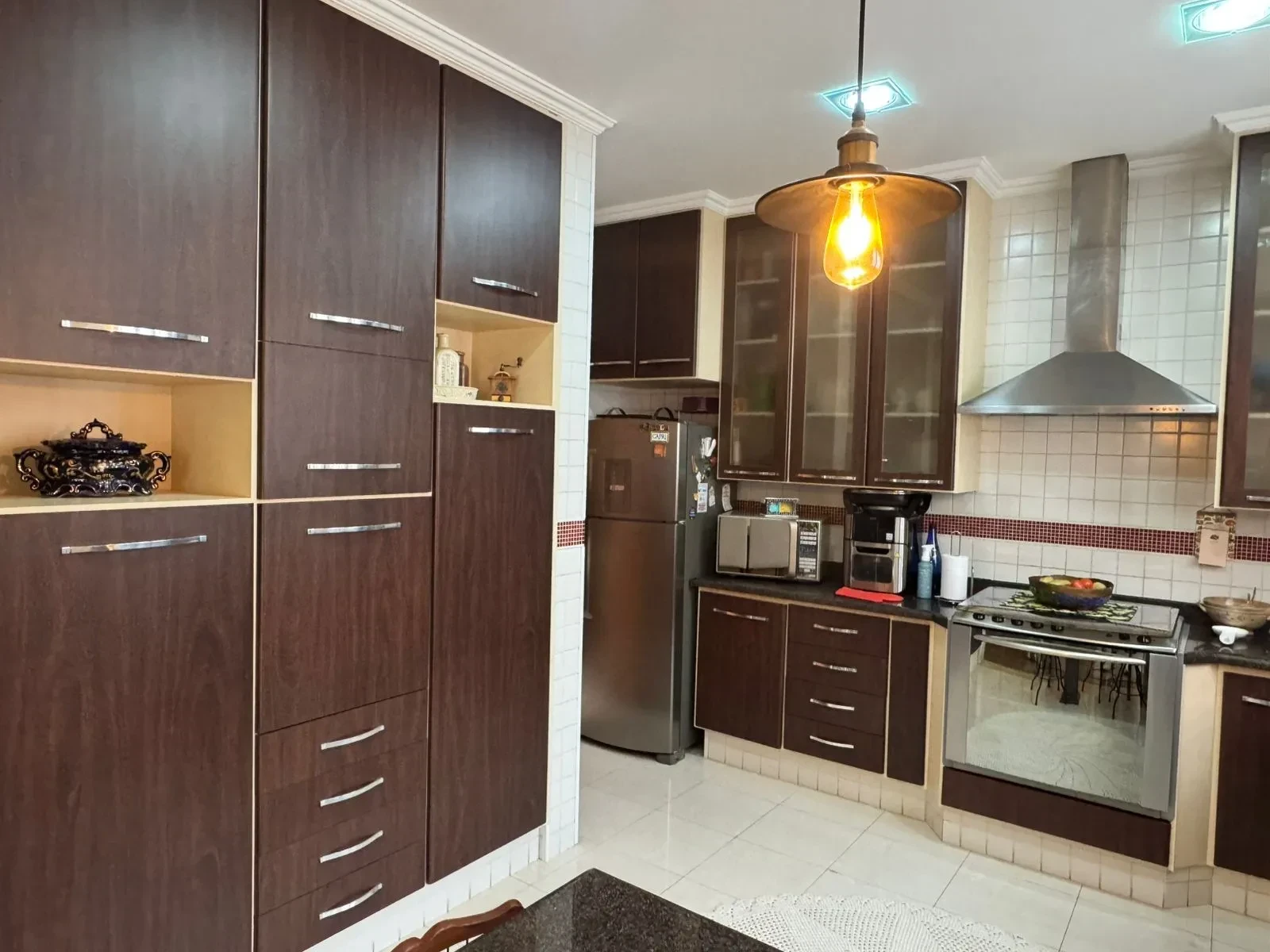 Imagem Casa de Condomínio com 4 Quartos à Venda, 340 m² em Medeiros - Jundiaí