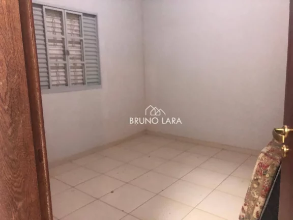 Imagem Sítio com 3 dormitórios à venda, 2520 m² por R$ 550.000,00 - Varginha - Igarapé/MG