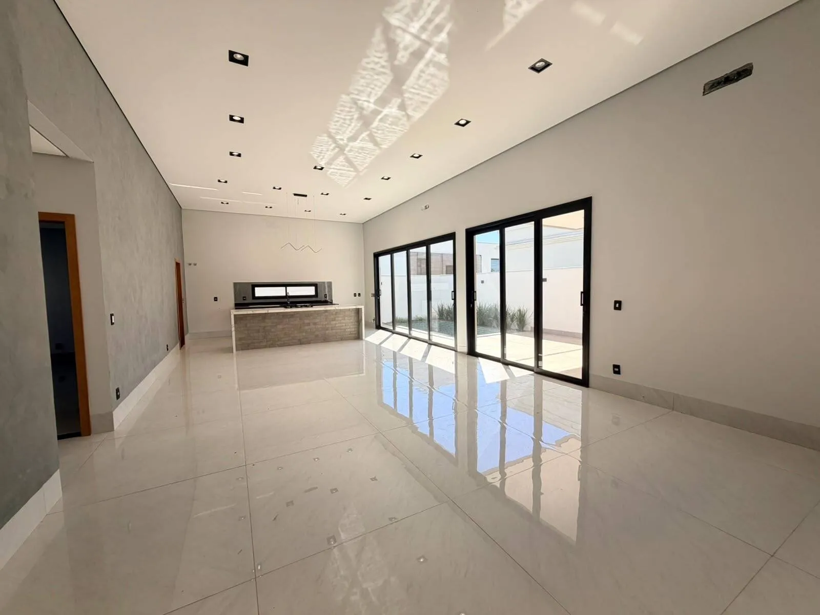 Imagem Casa 3 suítes Condomínio Primor das Torres