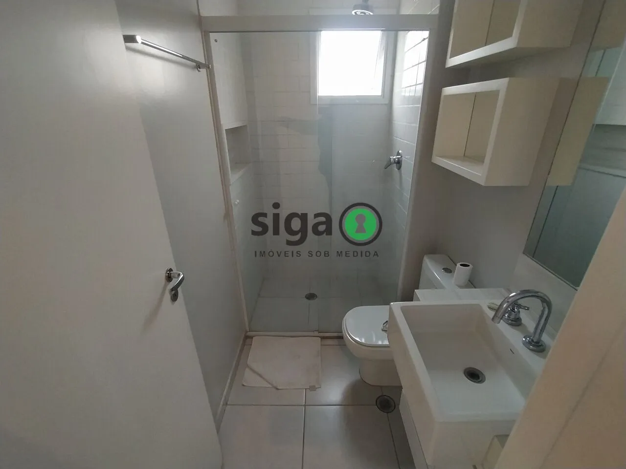 Imagem Apartamento de 100m² mobiliado para locação em Pinheiros - São Paulo/SP