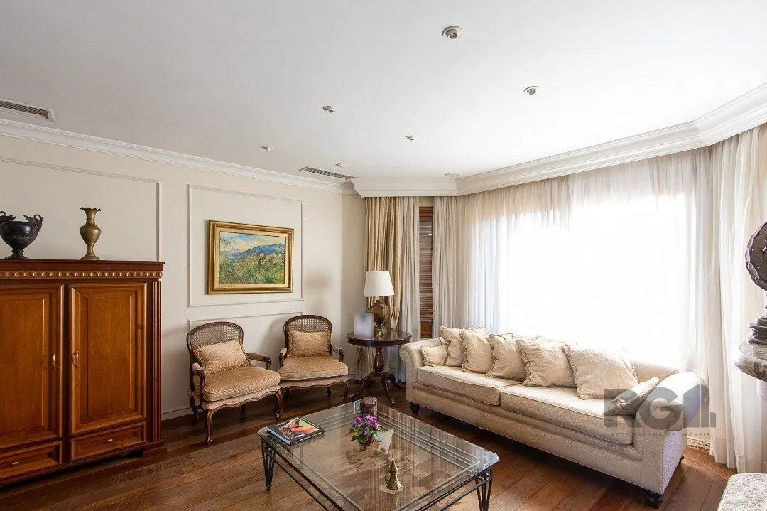 Imagem Casa para Venda - 450m², 4 dormitórios, sendo 4 suites, 5 vagas - Vila Assunção