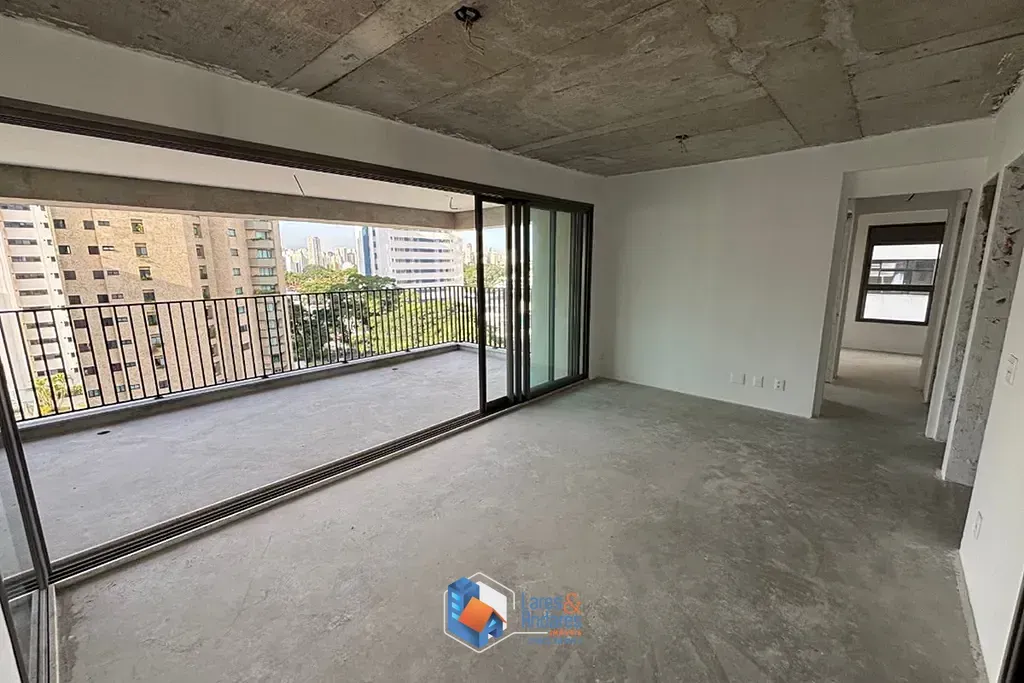 Foto do imóvel Apartamento à venda 3 Quartos 3 Suites 150M² Moema São Paulo - SP em Avenida Moema