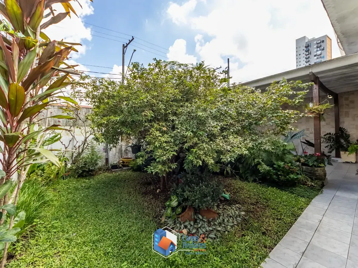 Imagem Casa para venda em Santo Amaro com 3 quartos, sendo 1 suíte, 300m²
