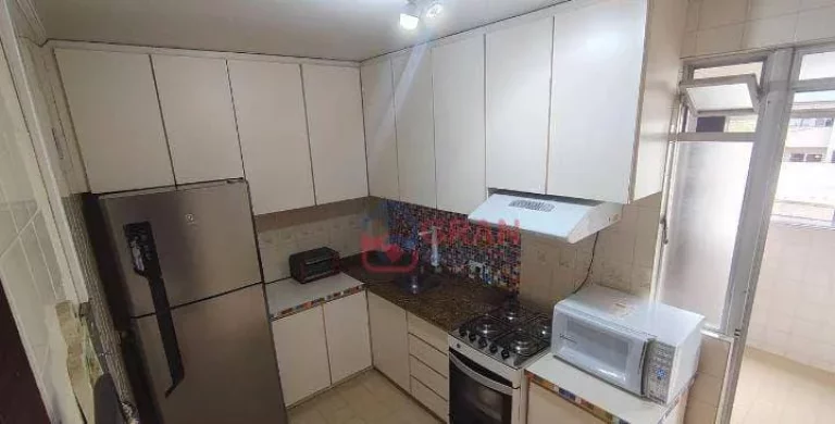 Imagem Apartamento com 3 dormitórios à venda - Água Verde - Curitiba/PR