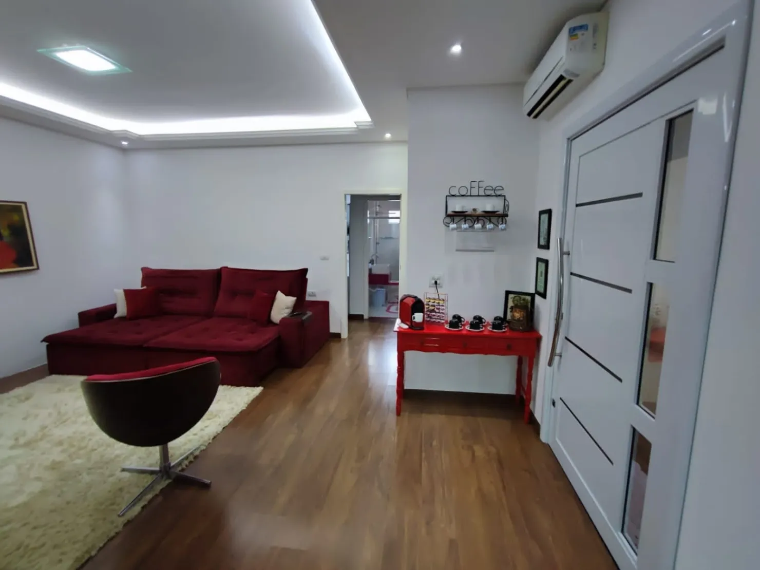 Imagem Casa à venda 3 Quartos, 2 Suites, 2 Vagas, 200M², Parque das Palmeiras, Pindamonhangaba - SP