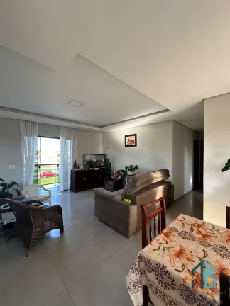 Imagem Imóvel Comercial/Residencial a venda 03 quartos c/suíte, parte inferior comércio em Matinhos PR