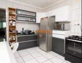 Imagem Sobrado com 3 dormitórios à venda por R$ 775.000 - Jardim Flor da Montanha - Guarulhos/SP