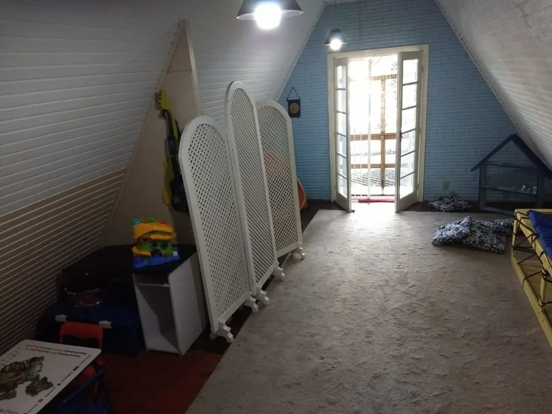 Imagem Casa para Venda - 200m², 4 dormitórios, sendo 1 suites, 4 vagas - Ipanema