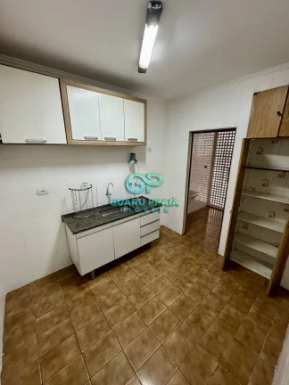 Imagem 2 dormitórios, sala para 2 ambientes com sacada, vaga de garagem