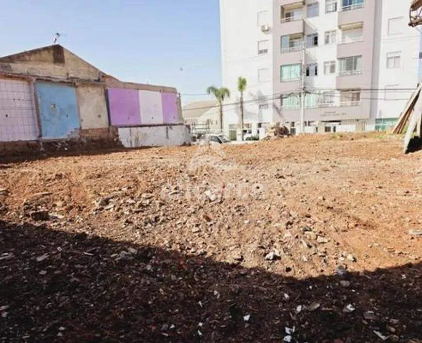 Imagem Terreno à venda com , 330,24m² em Ipiranga São José