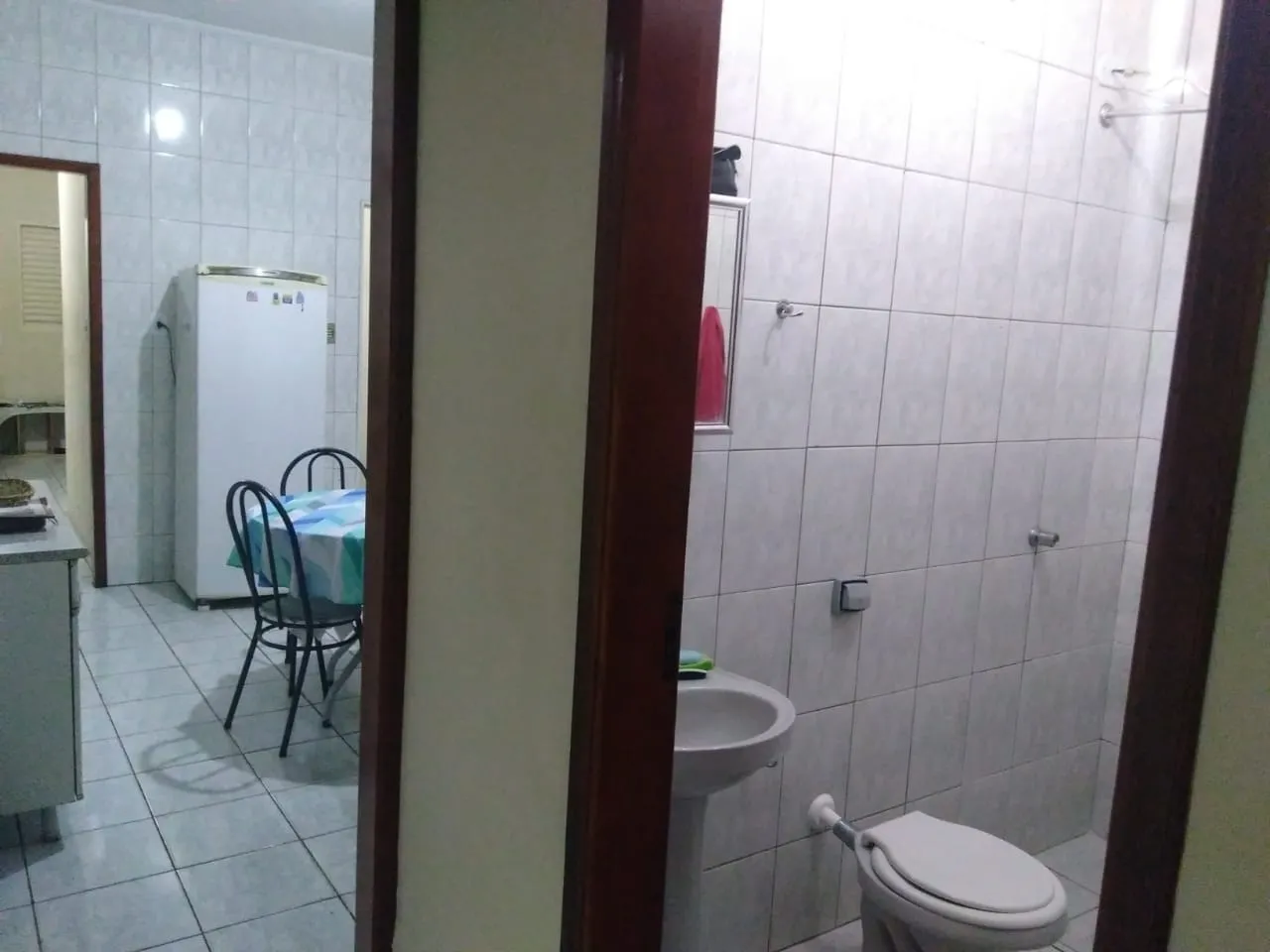 Imagem Casa à venda 2 Quartos, 2 Vagas, 150M², Jardim Gurilândia, Taubaté - SP