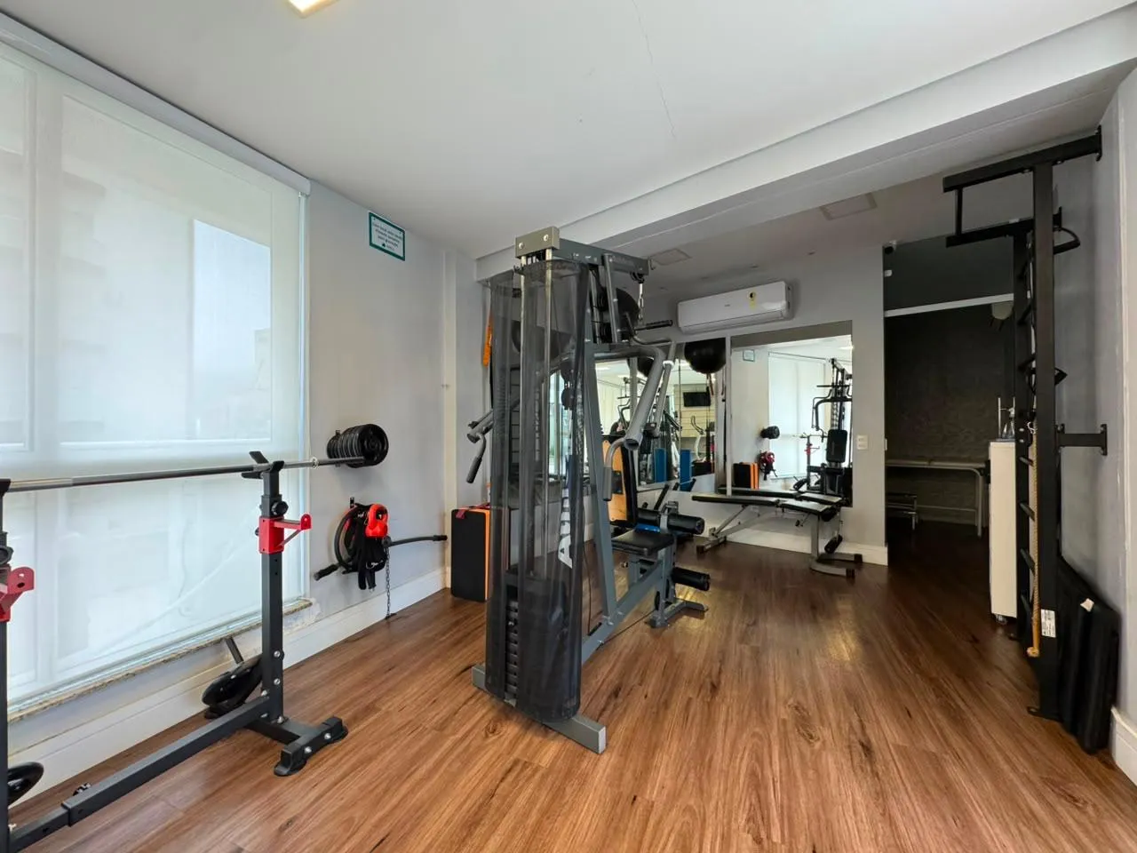 Imagem Apartamento com vista para o mar à venda com 139m2 por R$ 4.200.000,00