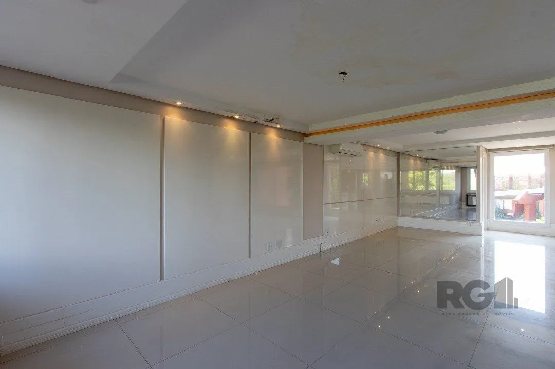 Imagem Casa Condominio para Venda - 384.33m², 3 dormitórios, sendo 1 suites, 3 vagas - Cristal