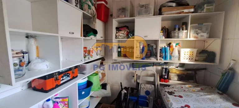 Imagem CASA 3 DORMITÓRIOS EM PRAIA DE LESTE
