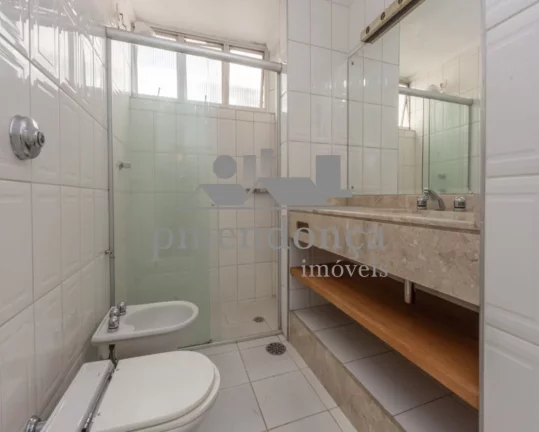 Imagem Apartamento Higienópolis com 130m² reformado, 3 quartos ( 1 suíte ) e 1 vaga.