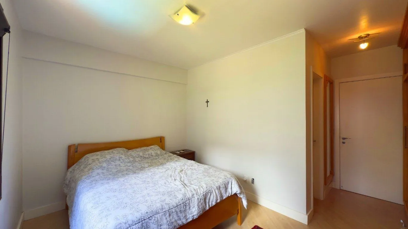 Imagem Apartamento semimobiliado com 2 suítes e 4 quartos no cobiçado bairro Bela Vista